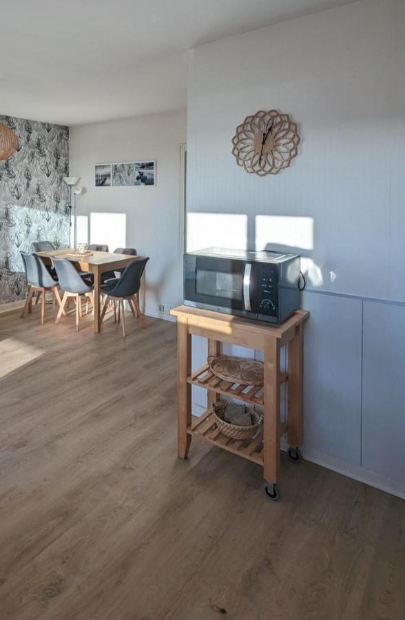 Nina Studio 5 Places Avec Vue Sur La Baie Au Pied Des Commerces Classe 3 Etoiles 波尔尼谢 外观 照片